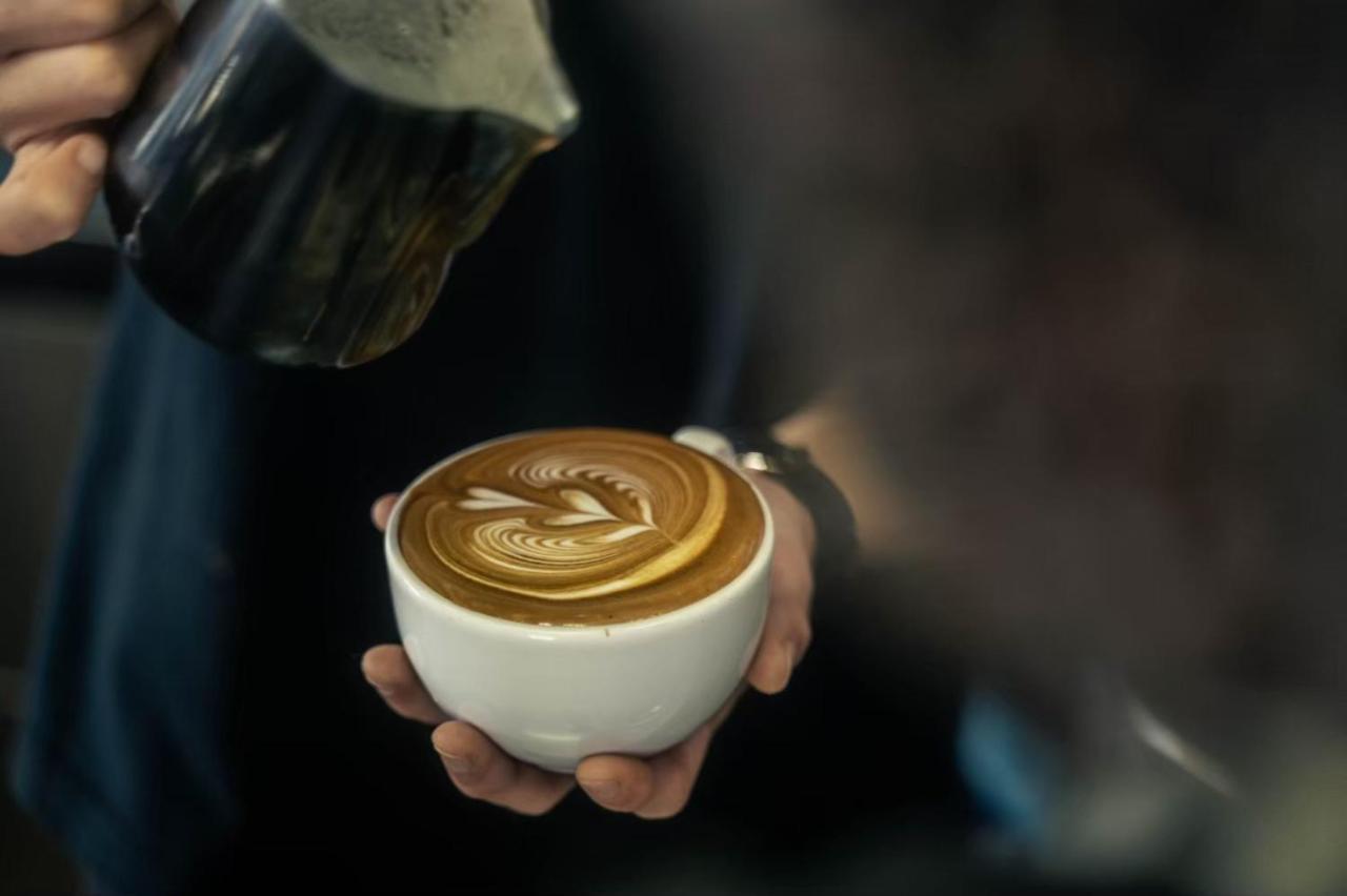 Aien Coffee & Hostel Chatan Ngoại thất bức ảnh